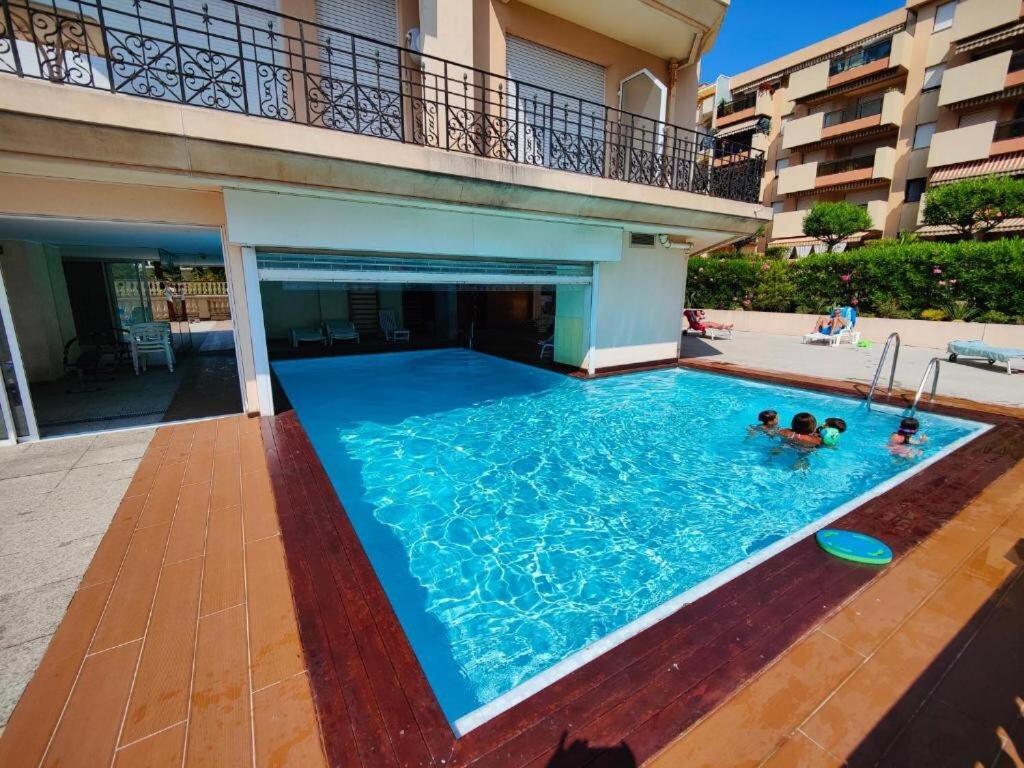 Appartamento Le Coq Bleu D'Azur - Piscine - Parking! Mentone Esterno foto